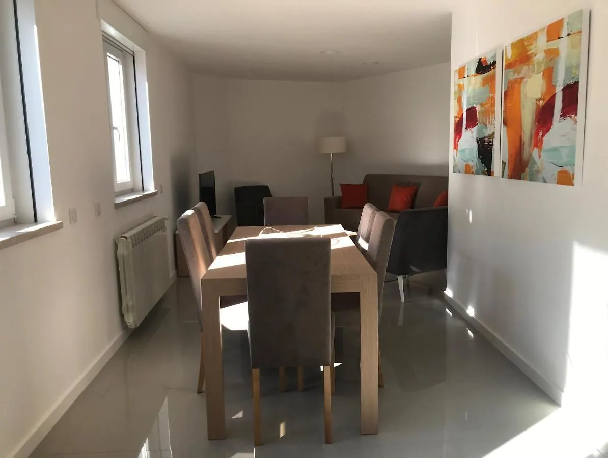 Lisbon10 Apartment