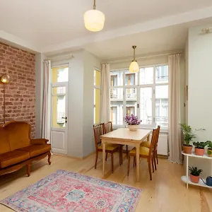 lemon-apartment.istanbul-turkeyhotels.com/
